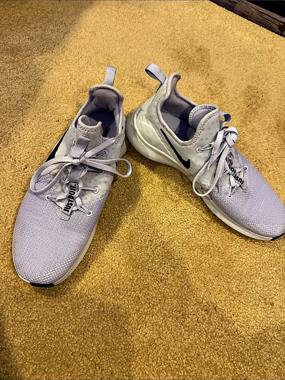 Nike Free TR 8 Plum Chalk Women's Athletic Shoes in Purple & White